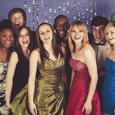 Winter Formal • Home Coming | Prom Queen Transportation | Elite Party Buses | Serving Lincoln, Omaha, and Eastern Nebraska